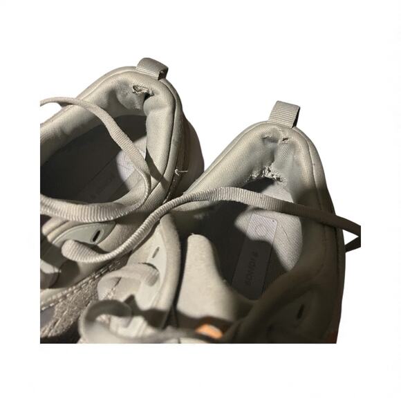 Women's Hoka One One Bondi 8 1127952-HMLR Mesh Running Sneaker Size 8.5 Gray - Picture 8 of 8